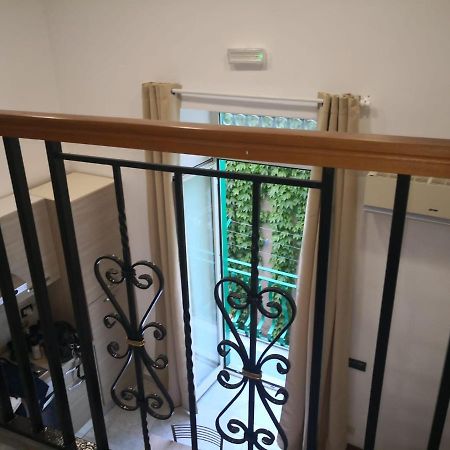 ナポリCentro Storico S Chiara Houseアパートメント エクステリア 写真