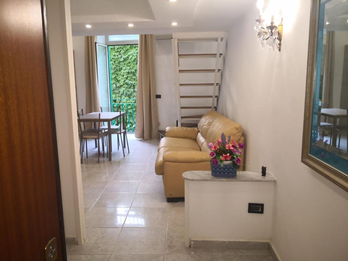 ナポリCentro Storico S Chiara Houseアパートメント エクステリア 写真