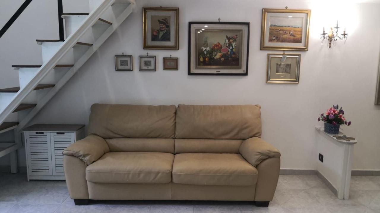 ナポリCentro Storico S Chiara Houseアパートメント エクステリア 写真